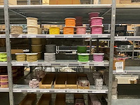 Touw, draad, pushpins, vilt - afbeelding 23 van  48