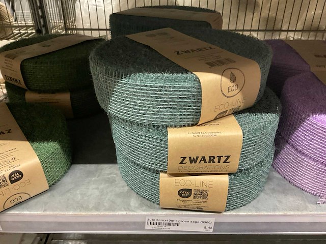 Touw, draad, pushpins, vilt - afbeelding 42 van  48