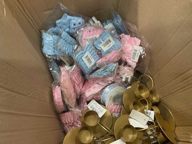 Touw, kaarsen, babydecoratie - afbeelding 7 van  16