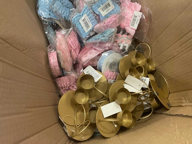 Touw, kaarsen, babydecoratie - afbeelding 8 van  16