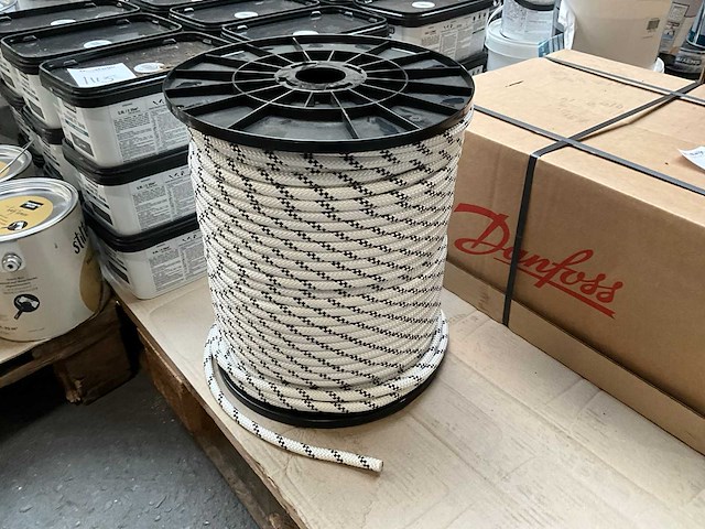 Touw - afbeelding 1 van  6