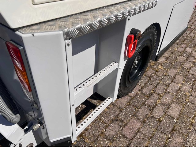 Tow tractor / warehouse tugger met hefplateau - afbeelding 20 van  73
