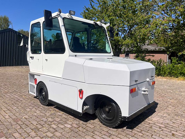 Tow tractor / warehouse tugger met hefplateau - afbeelding 67 van  73