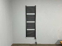 Towel heater - designradiator 55 x 180 cm - afbeelding 7 van  14