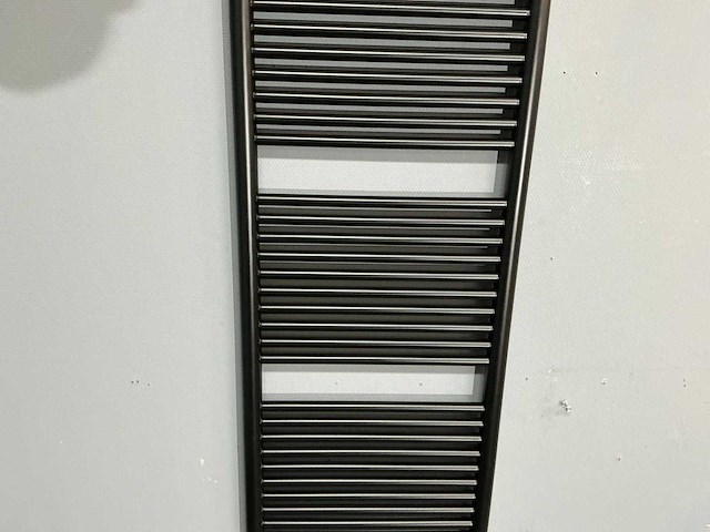 Towel heater - designradiator 55 x 180 cm - afbeelding 12 van  14