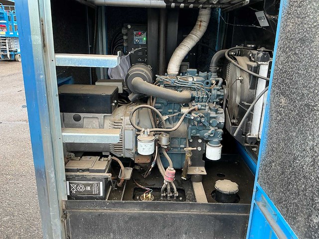 Tower light hydro power box stationaire lichtmast - afbeelding 9 van  12