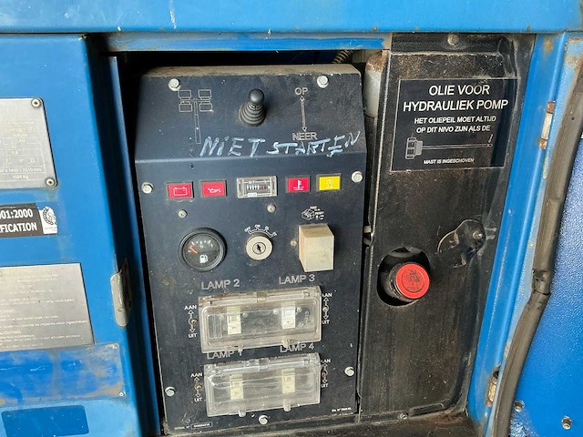 Tower light noodstroomaggregaat - afbeelding 8 van  17