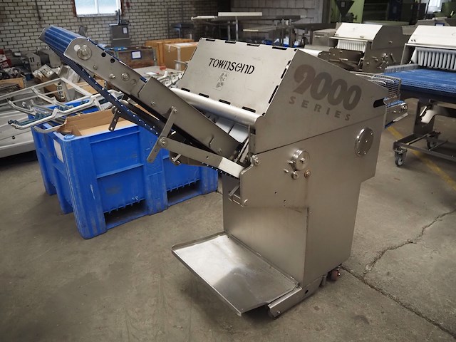 Townsend - afbeelding 8 van  13