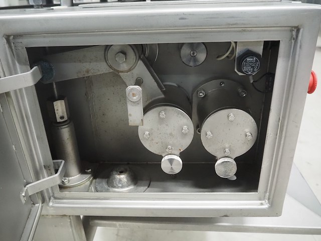 Townsend - afbeelding 6 van  16