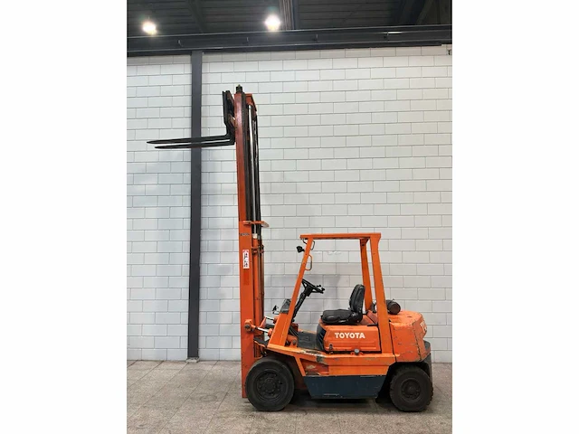 Toyota - 02-5fd20 - vorkheftruck - afbeelding 15 van  17