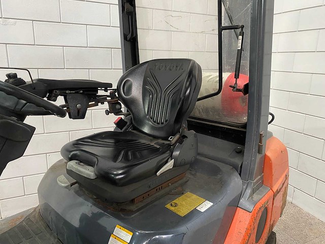 Toyota - 02-8fgf25 - vorkheftruck - side-shift - afbeelding 6 van  13