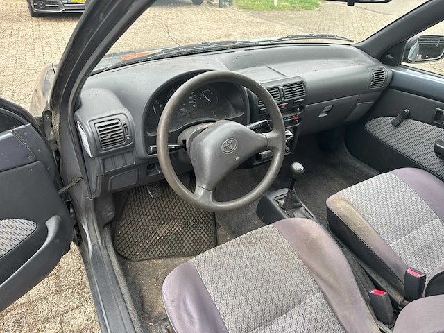 Toyota - 1994 - starlet - 1.3i - jj-hd-59 - afbeelding 11 van  12