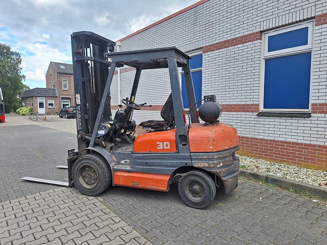 Toyota - 1995 - 02 6fgf30 - vorkheftruck triplex -free-lift - side-shift - afbeelding 7 van  11
