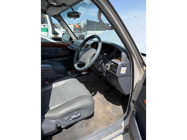 Toyota - 1995 - landcruiser - 4.5i-24v vx - personenauto - afbeelding 9 van  25