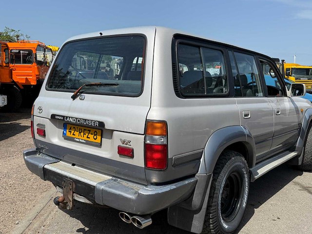 Toyota - 1995 - landcruiser - 4.5i-24v vx - personenauto - afbeelding 21 van  25