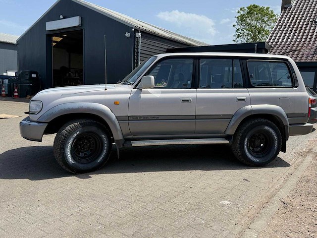 Toyota - 1995 - landcruiser - 4.5i-24v vx - personenauto - afbeelding 23 van  25