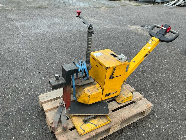 Toyota - 1999 - mm5 1000 - elektrische trekkar voor aanhangers te verrijden - afbeelding 3 van  9