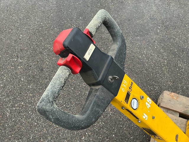 Toyota - 1999 - mm5 1000 - elektrische trekkar voor aanhangers te verrijden - afbeelding 7 van  9