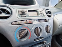 Toyota - 1999 - yaris - 1.0-16v vvt-i terra - zj-zs-15 - afbeelding 10 van  19