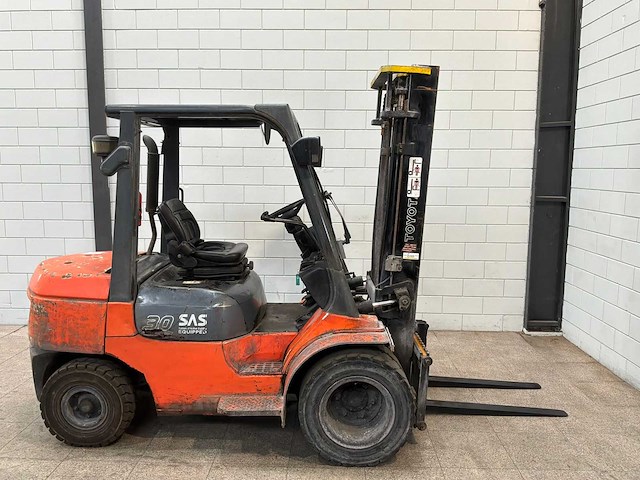 Toyota - 2000 - 02-7 fdf 30 - vorkheftruck - afbeelding 6 van  16