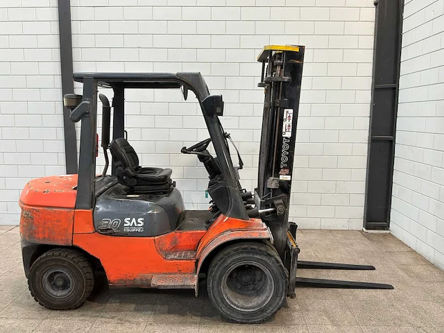 Toyota - 2000 - 02-7 fdf 30 - vorkheftruck - afbeelding 6 van  16