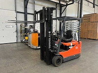 Toyota - 2000 - 5fbe18 - vorkheftruck - afbeelding 2 van  25