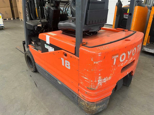 Toyota - 2000 - 5fbe18 - vorkheftruck - afbeelding 22 van  25