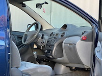 Toyota - 2000 - yaris - 1.3-16v vvt-i sol - 17-fr-vh - afbeelding 4 van  12