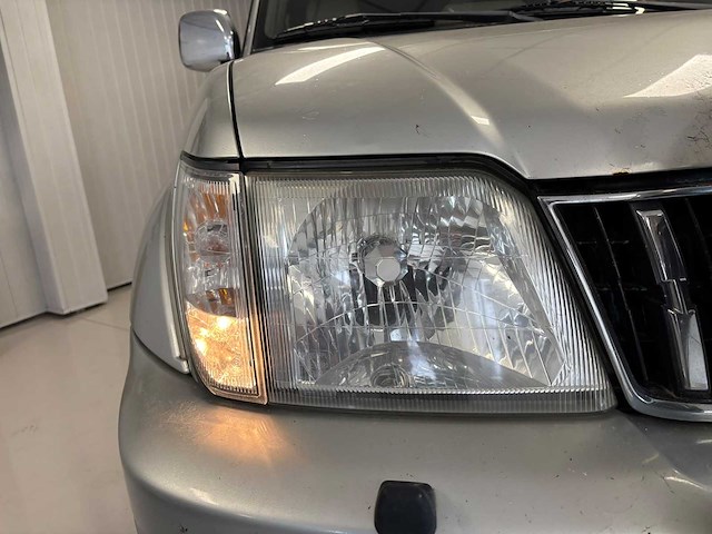 Toyota - 2001 - landcruiser 90 - 3.0 d4-d hr blind v. - personenauto - afbeelding 11 van  23