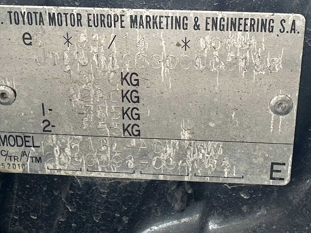 Toyota - 2001 - yaris - 1.5-16v vvt-i tsport - 08-hl-lb - afbeelding 13 van  17