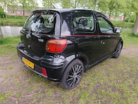 Toyota - 2003 - yaris - 1.5 vvt-i t-sport -69-hth-3 - afbeelding 6 van  6