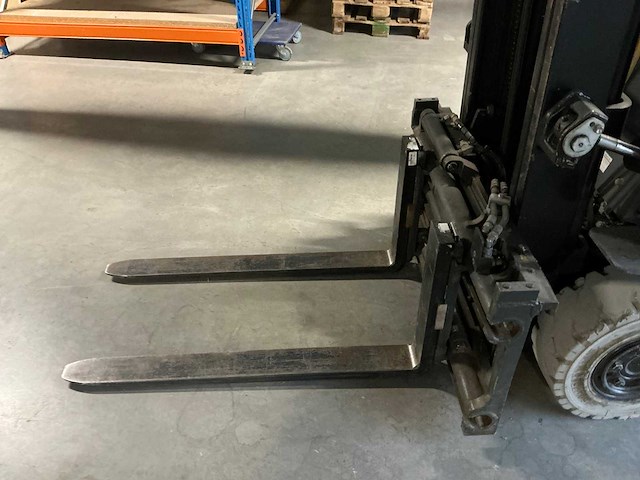 Toyota - 2005 - 7fbmf 16 - vorkheftruck - afbeelding 5 van  9