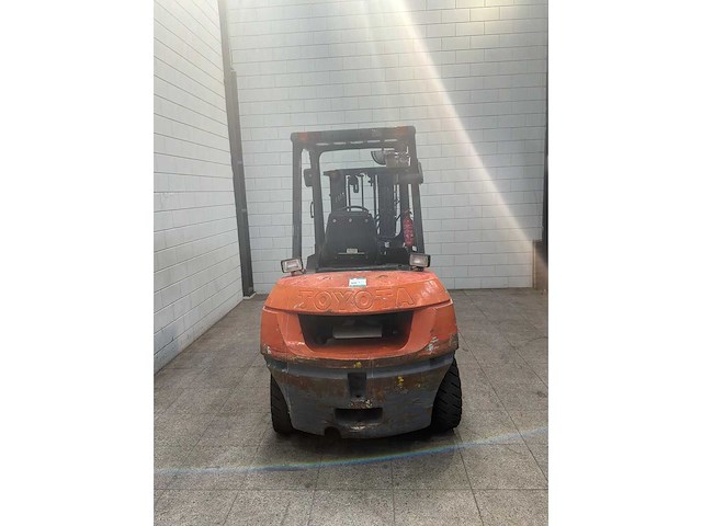 Toyota - 2006 - 42-7 fd 35 - 4m triplex, free-lift - vorkheftruck - afbeelding 13 van  16