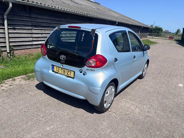 Toyota - 2006 - aygo - 1.0-12v - personenauto - afbeelding 3 van  17