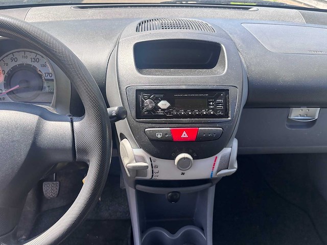 Toyota - 2006 - aygo - 1.0-12v - personenauto - afbeelding 15 van  17