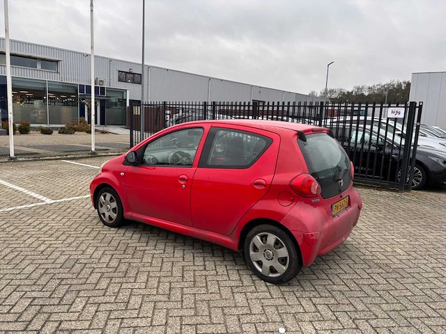 Toyota - 2006 - aygo - 1.0-12v - pn-562-s - afbeelding 3 van  9