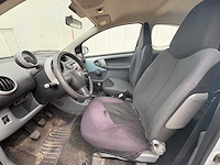 Toyota - 2006 - aygo - 1.0-12v sport - personenauto - afbeelding 3 van  12
