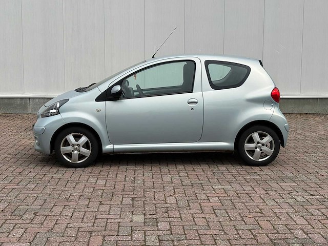 Toyota - 2006 - aygo - 1.0-12v sport - personenauto - afbeelding 5 van  12