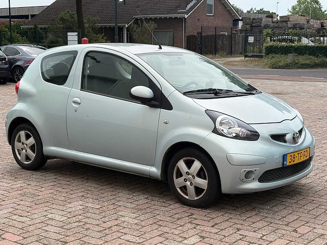 Toyota - 2006 - aygo - 1.0-12v sport - personenauto - afbeelding 10 van  12