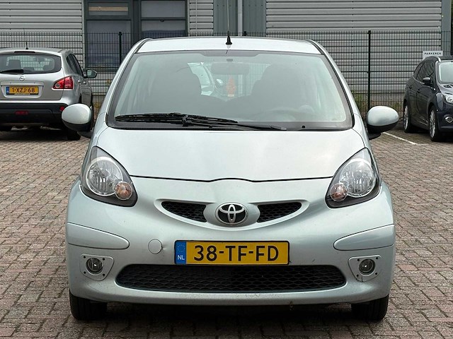 Toyota - 2006 - aygo - 1.0-12v sport - personenauto - afbeelding 11 van  12