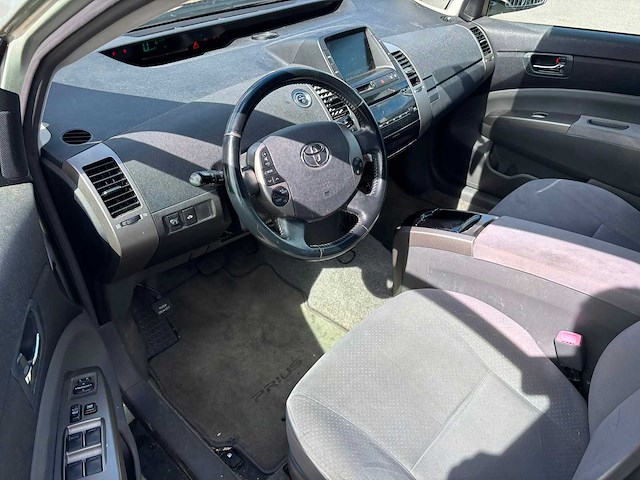 Toyota - 2006 - prius - 1.5 vvt-i - automaat - personenauto - afbeelding 2 van  14
