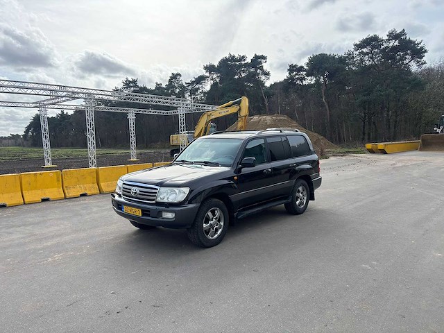 Toyota - 2007 - landcruiser 100 - 4.2 d-4d atm srw - personenauto - afbeelding 12 van  19
