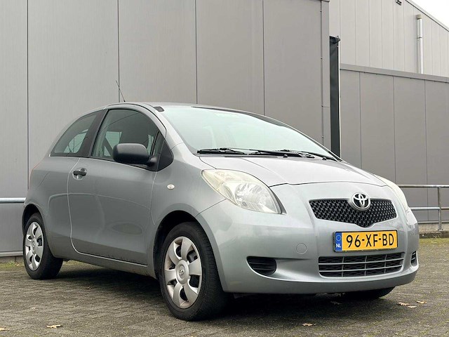 Toyota - 2007 - yaris - 1.3 vvti terra - 96-xf-bd - afbeelding 8 van  14