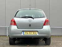Toyota - 2007 - yaris - 1.3 vvti terra - 96-xf-bd - afbeelding 10 van  14