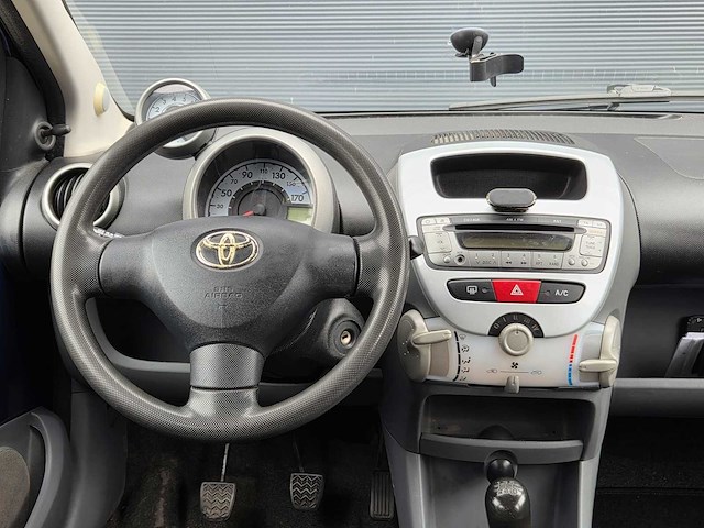Toyota - 2008 - aygo - 1.0-12v sport - 75-zp-jj - afbeelding 4 van  23