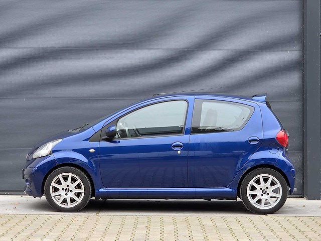 Toyota - 2008 - aygo - 1.0-12v sport - 75-zp-jj - afbeelding 22 van  23