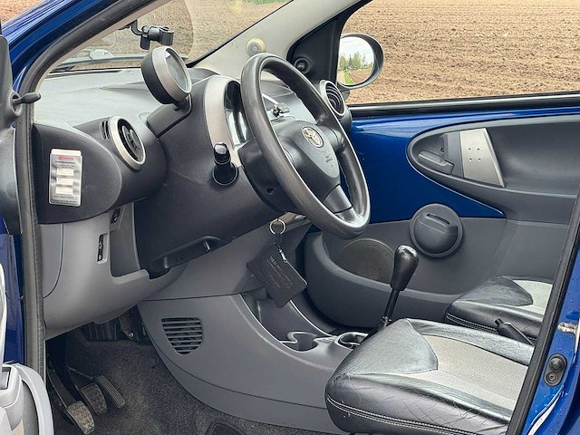 Toyota - 2008 - aygo - 1.0-12v sport - 75-zp-jj - afbeelding 1 van  18