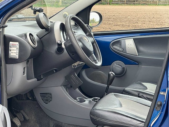 Toyota - 2008 - aygo - 1.0-12v sport - 75-zp-jj - afbeelding 6 van  18