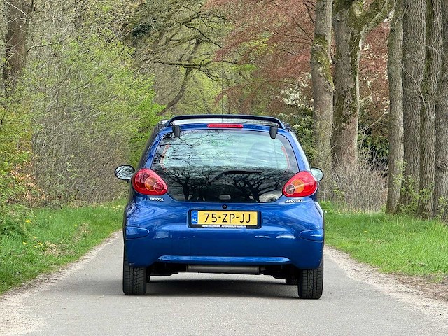 Toyota - 2008 - aygo - 1.0-12v sport - 75-zp-jj - afbeelding 17 van  18