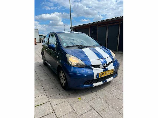 Toyota - 2008 - aygo - personenauto - afbeelding 2 van  9
